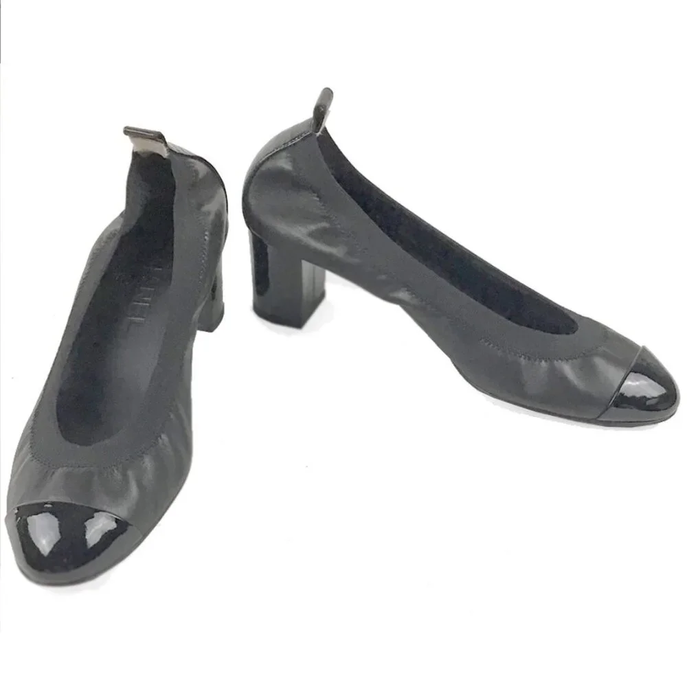Chanel Spirit Interlocking CC Logo Pumps